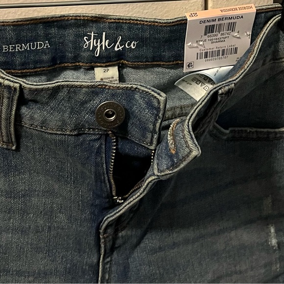 🆕 STYLE & CO WOMEN BERMUDA JEAN SHORTS (2P) - Picture 3 of 3